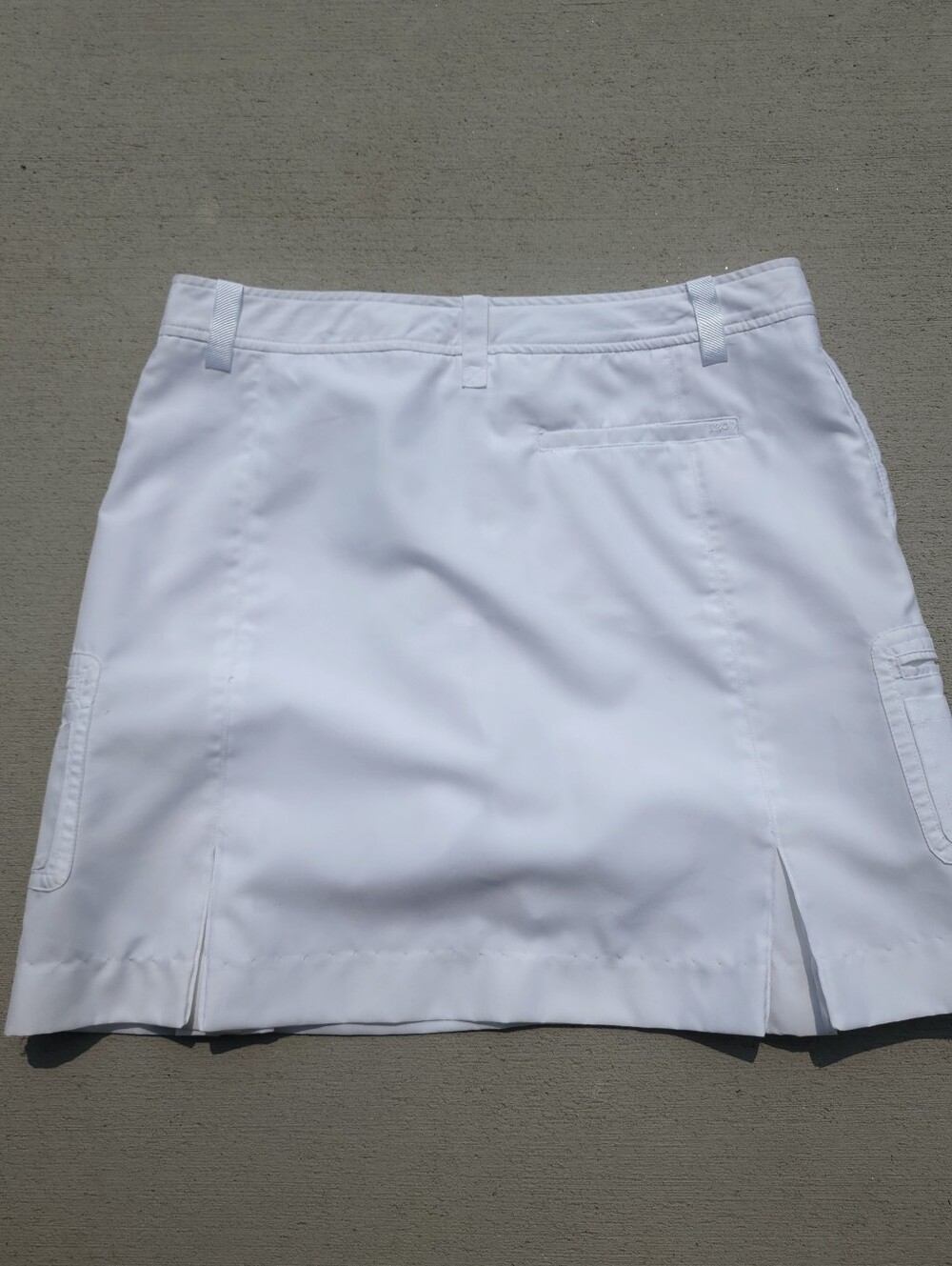 IZOD XFG Bright White Golf Tennis Athletic Sports Skort Cargo Pockets Womens 8 - Picture 10 of 10